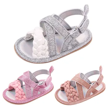 Летние сандалии с блестками, обувь для малышей, однотонные кроссовки для новорожденных девочек на плоской подошве, легкие мягкие детские туфли с застежкой-петлей