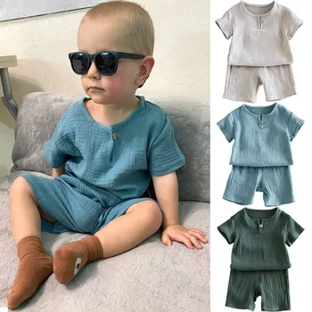 Летняя одежда для маленьких мальчиков и девочек 2023 года, хлопковая льняная однотонная футболка, шорты, одежда для детей, Корейский повседневный комплект дышащей одежды