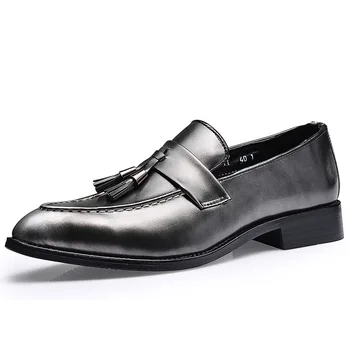 2023 Весенняя британская новая мужская обувь для отдыха, мужская обувь с кисточками, восстанавливающая древние обычаи, мужская повседневная обувь
